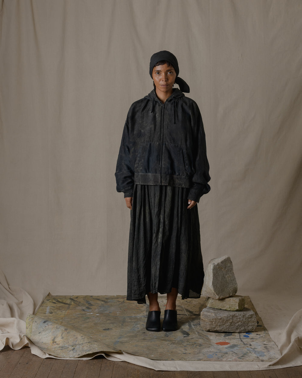Hoodie Khadi Silk in Ash Glaze
