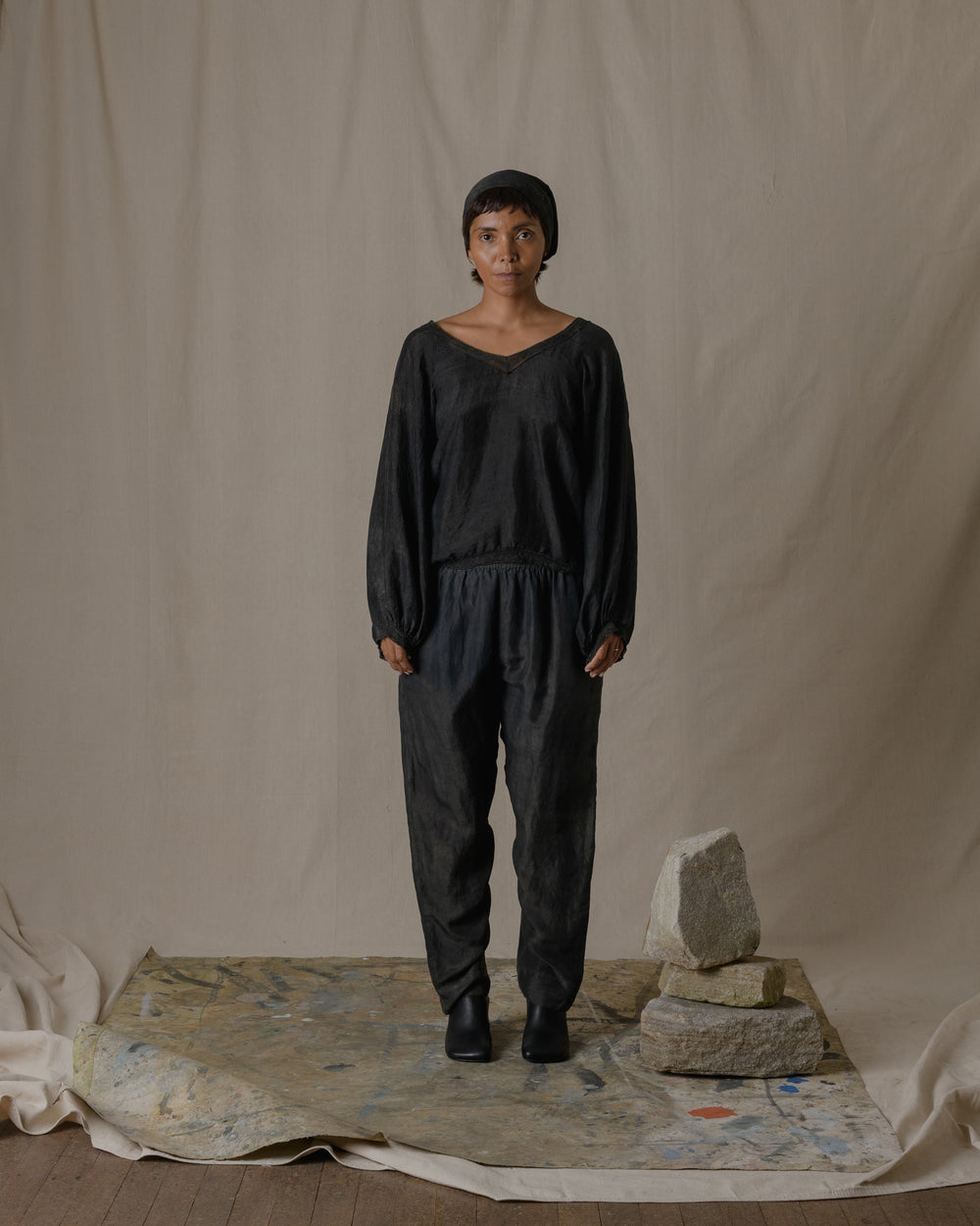 V-Neck Lace Blouse Khadi Silk inAsh Glaze O/S