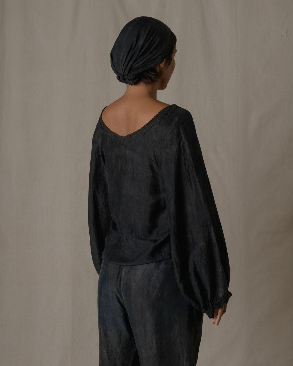 V-Neck Lace Blouse Khadi Silk inAsh Glaze O/S