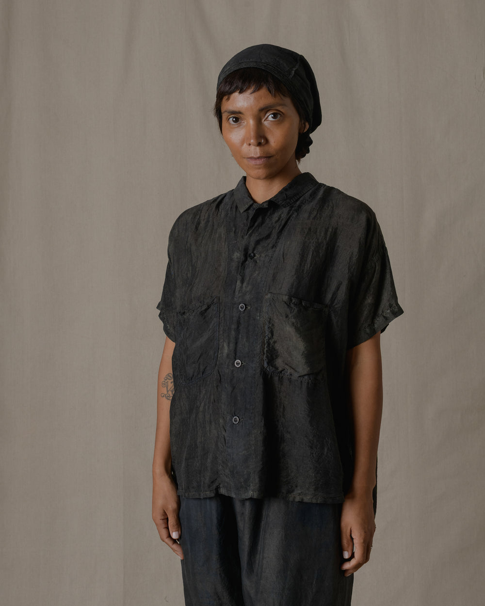 Shrunk Short Sleeve Shirt Khadi Silk in Ash Glaze