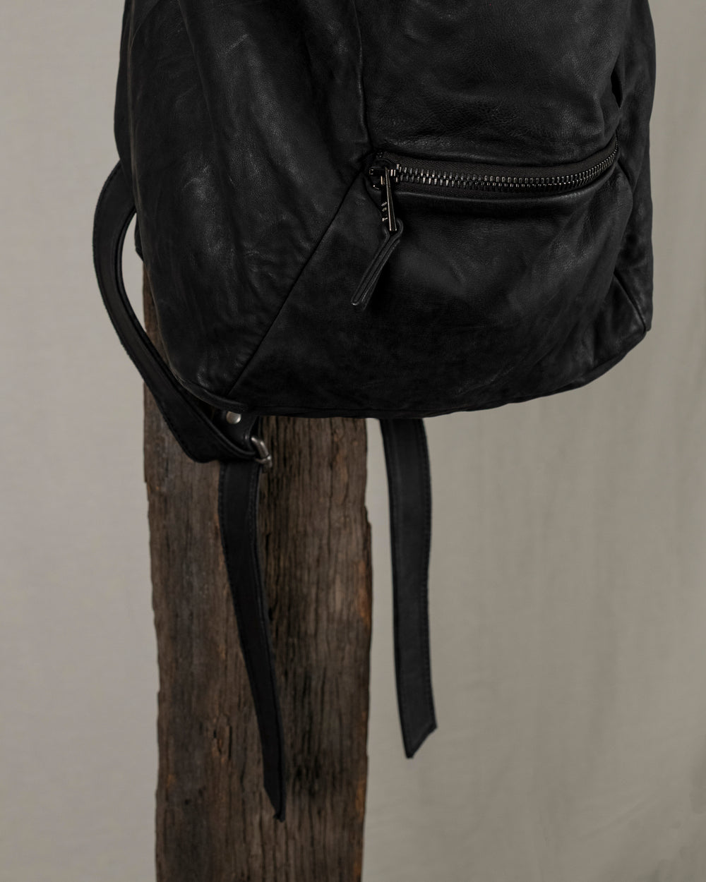 Leather Backpack Blackpepper