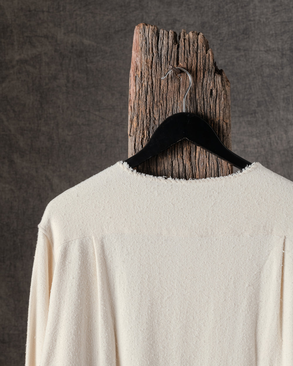 Unisex No Collar Shirt in Natural