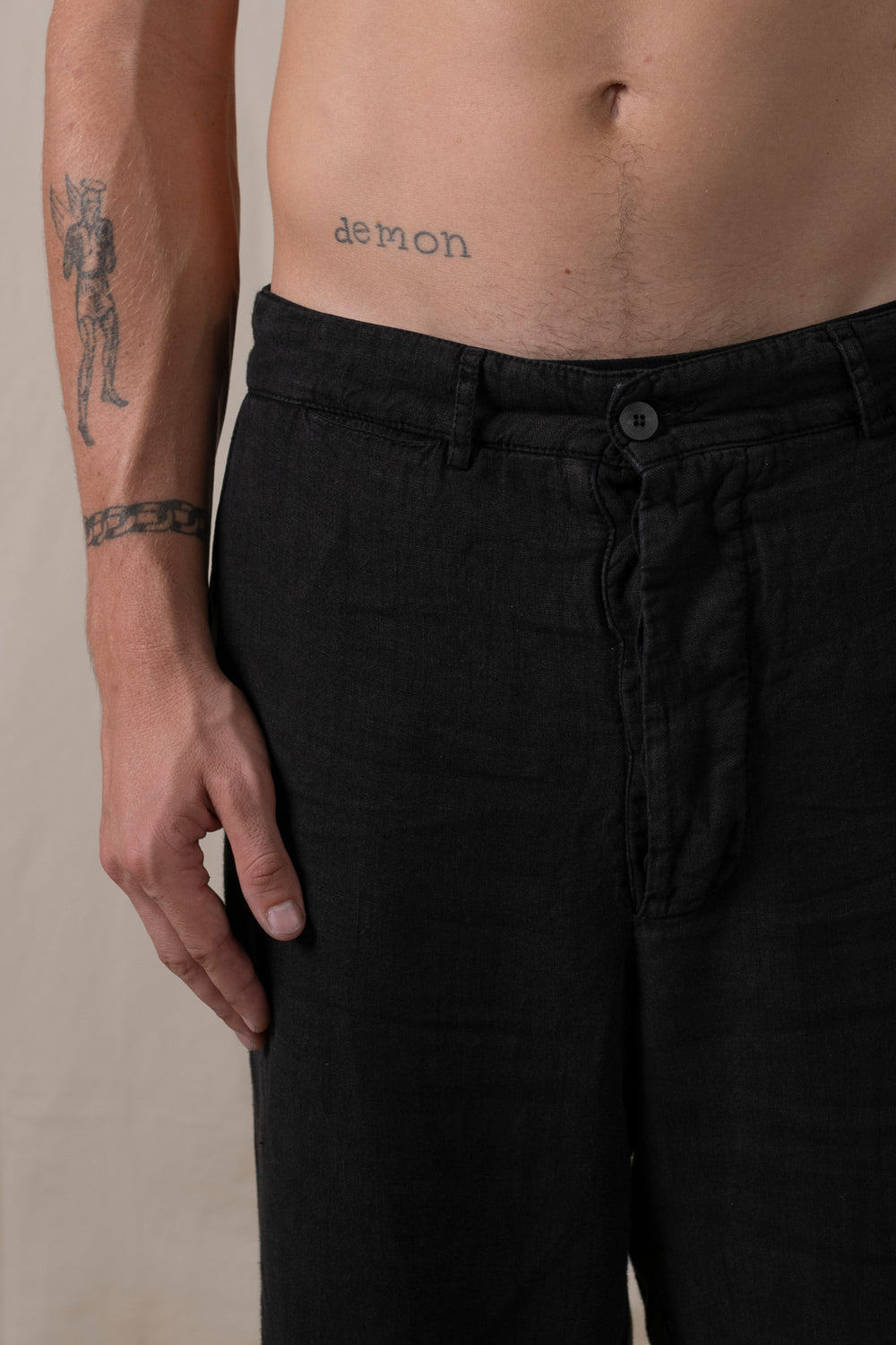 Back Buckle Pants Linen Black