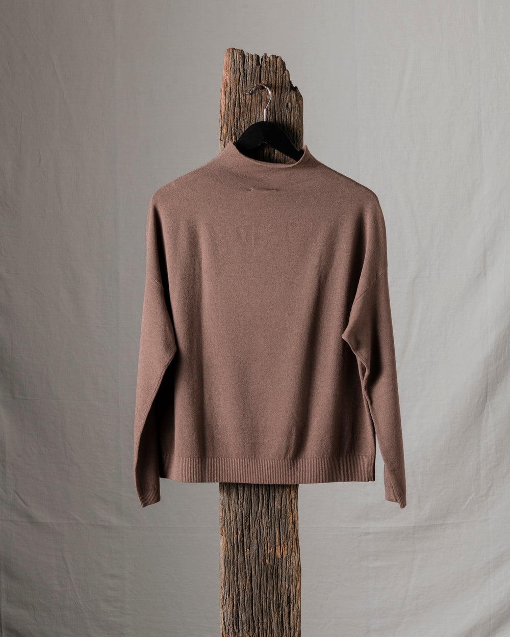 Crop Knit Nut