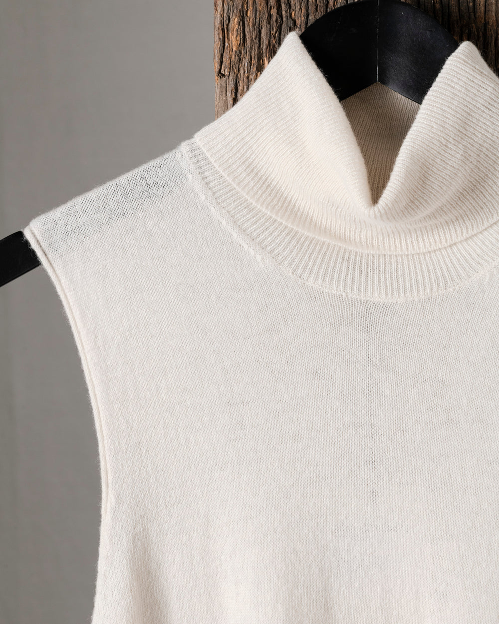 Knit Sleeveless Sand