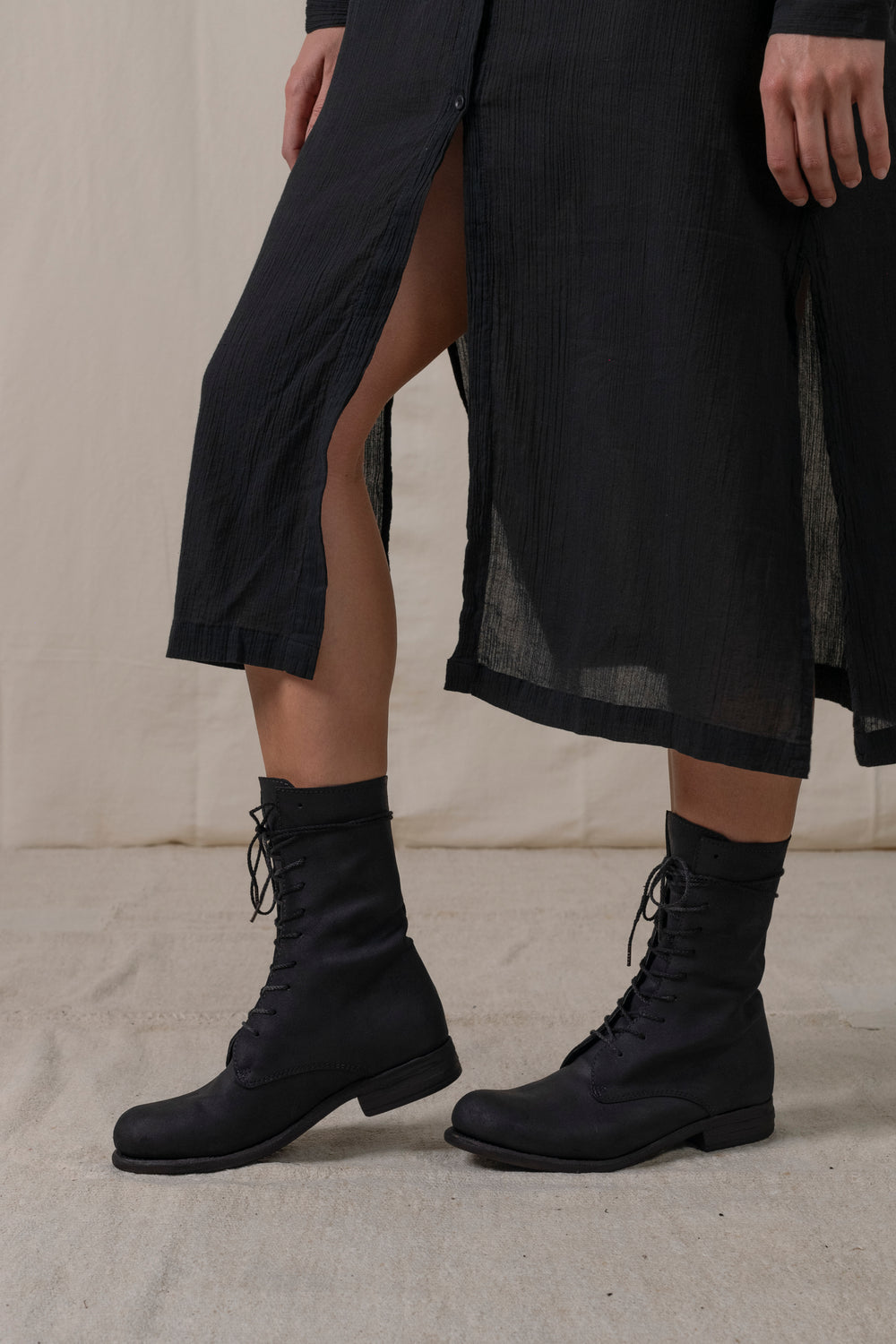 Womens High Lace Up Boots Black