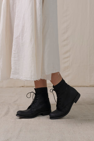 Mid Lace Up Boots Black