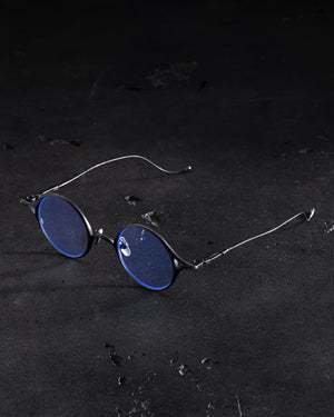 RG1022TVA Antique Black x Black Clip w/ Grey Gradient Lens