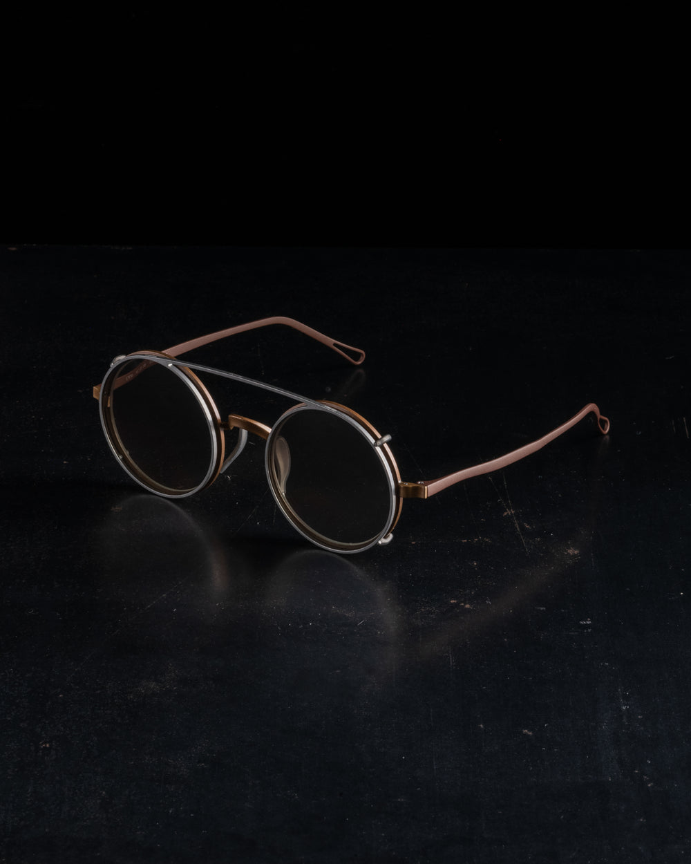 RG00UW50 The Victorian Red Copper x Titanium w/ Bronze Gradient Lens Clip