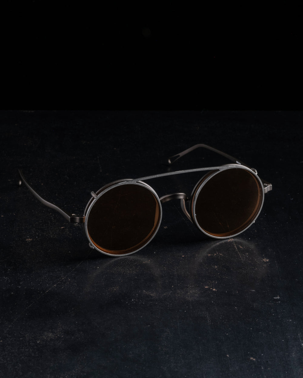 RG00UW50 The Victorian Grey Copper x Titanium w/ Salmon Lens Clip