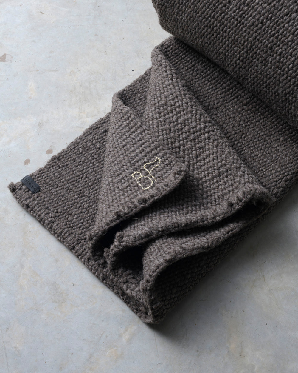 Dark Grey Cardada Wool Rug w Thin Weave