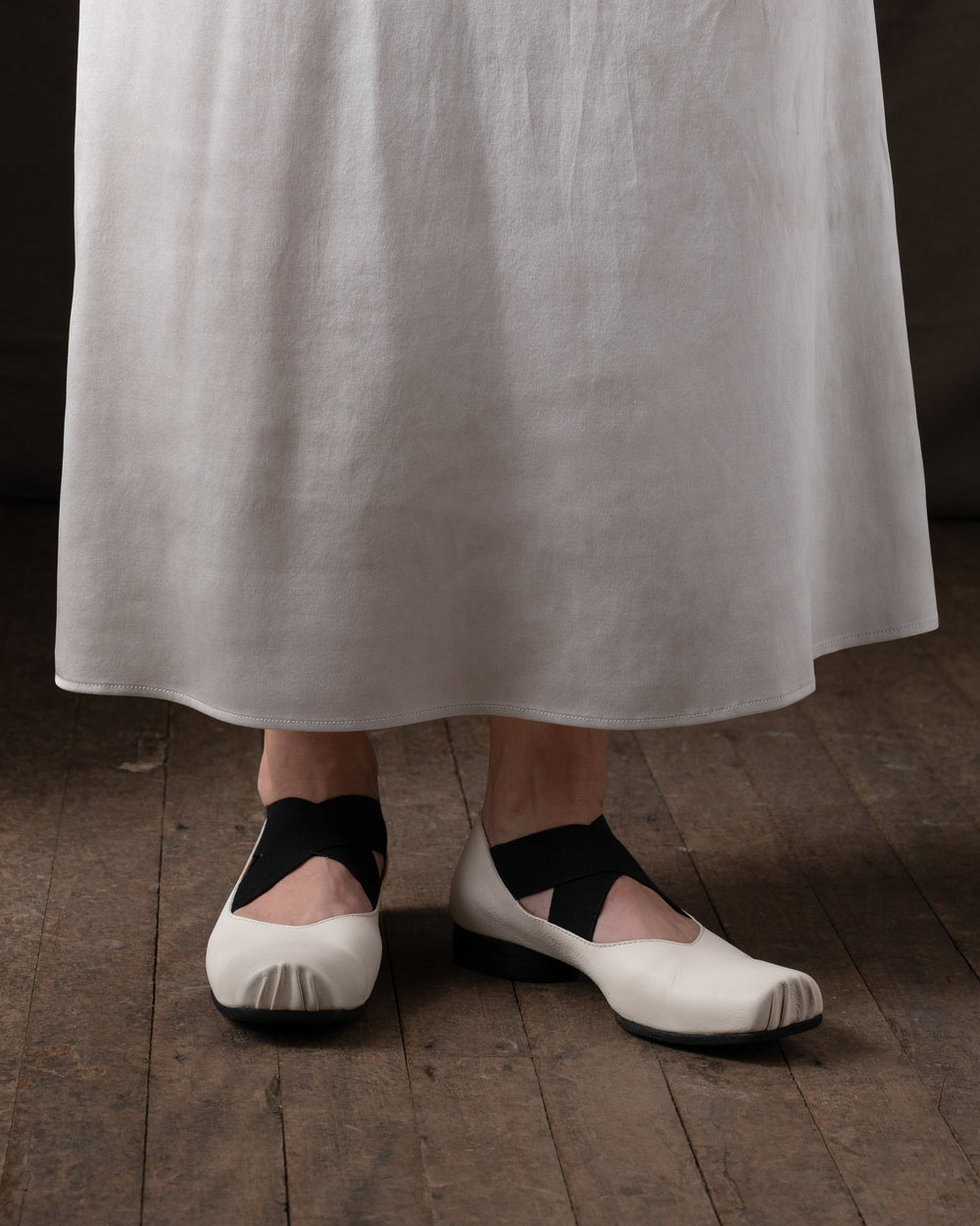 Ballet Shoes Off White / Black