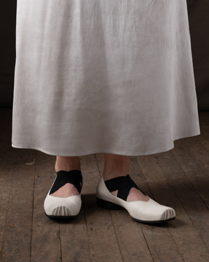 Ballet Shoes Off White / Black
