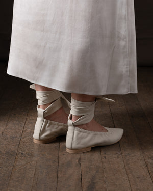Pointed Lace Ballet Off White