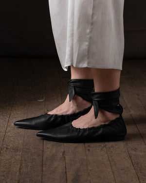 Pointed Lace Ballet Black
