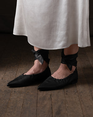 Pointed Lace Ballet Black