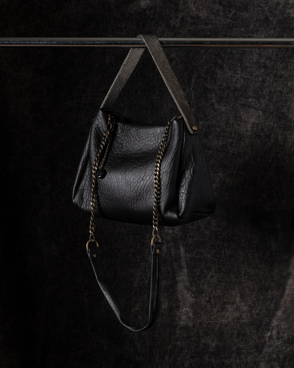 Paula Shoulder Bag Leather Black w/ Mesh Handle