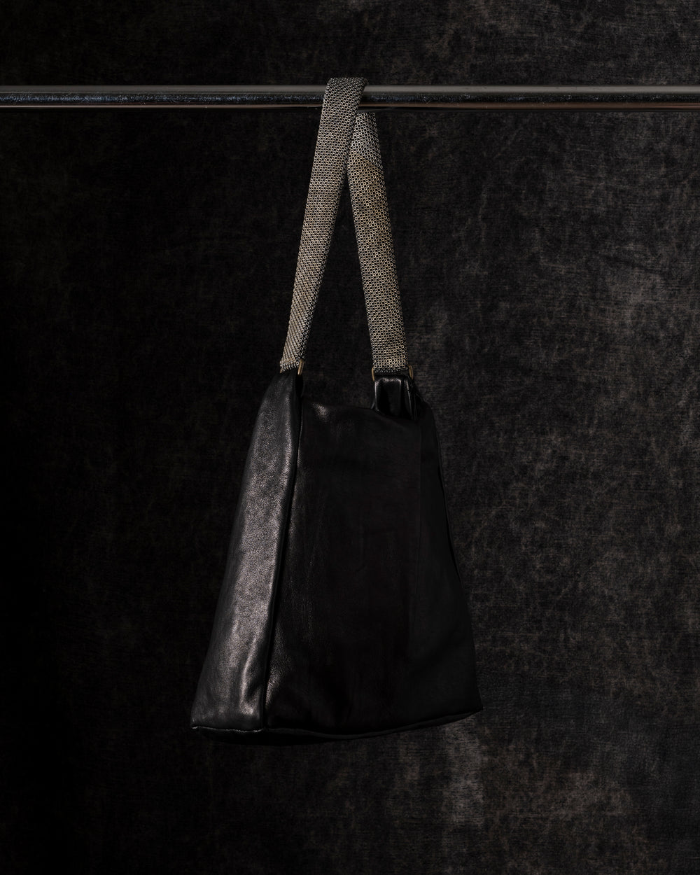 Michelle Shoulder Bag Leather w/ Mesh Handle Black