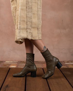 Stretch Leather Stone Boots Brown / Black
