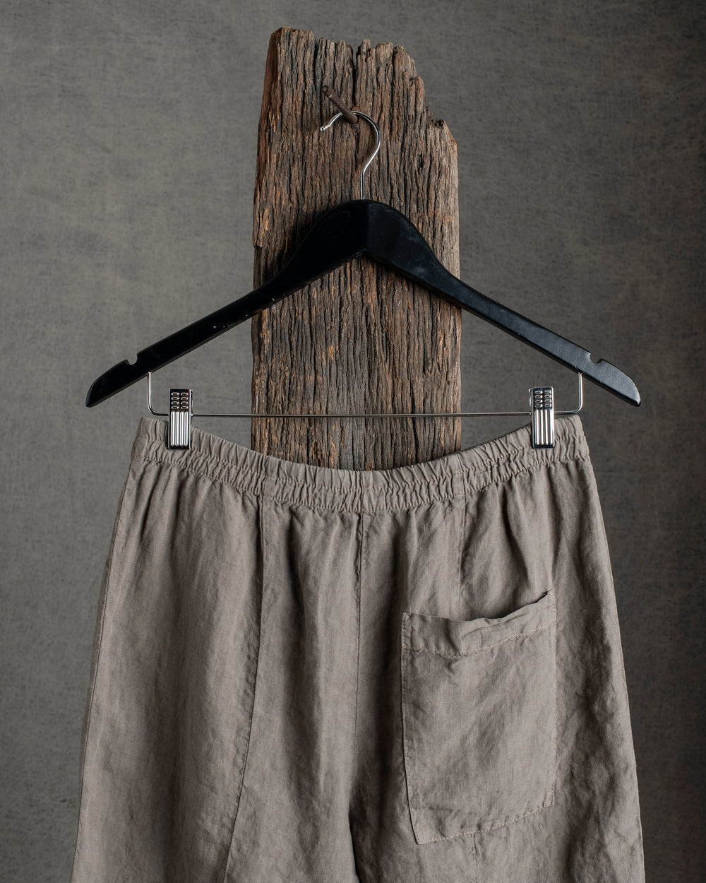 Linen Short Taupe
