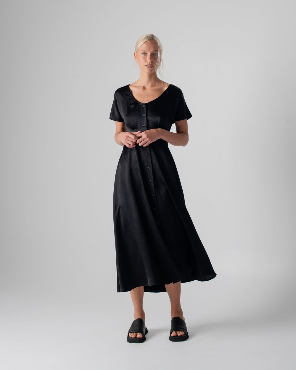 Johanna Tie Dress Hammered Silk Black