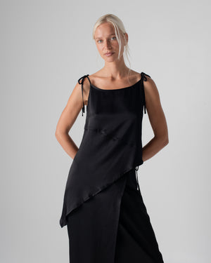 Asymmetrical Tie Tank Hammered Silk Black