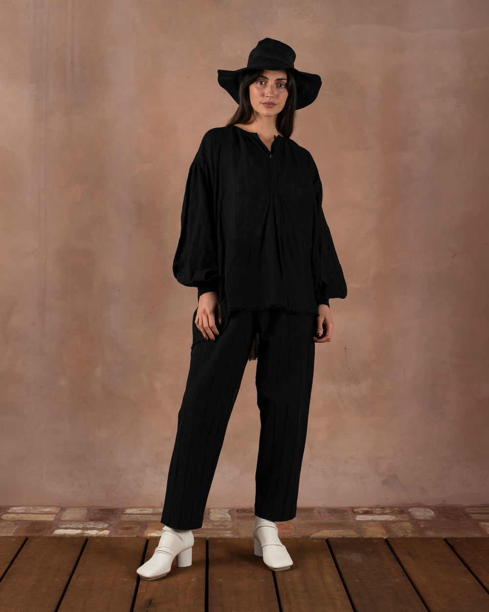 Tillie Top Bollicine Black