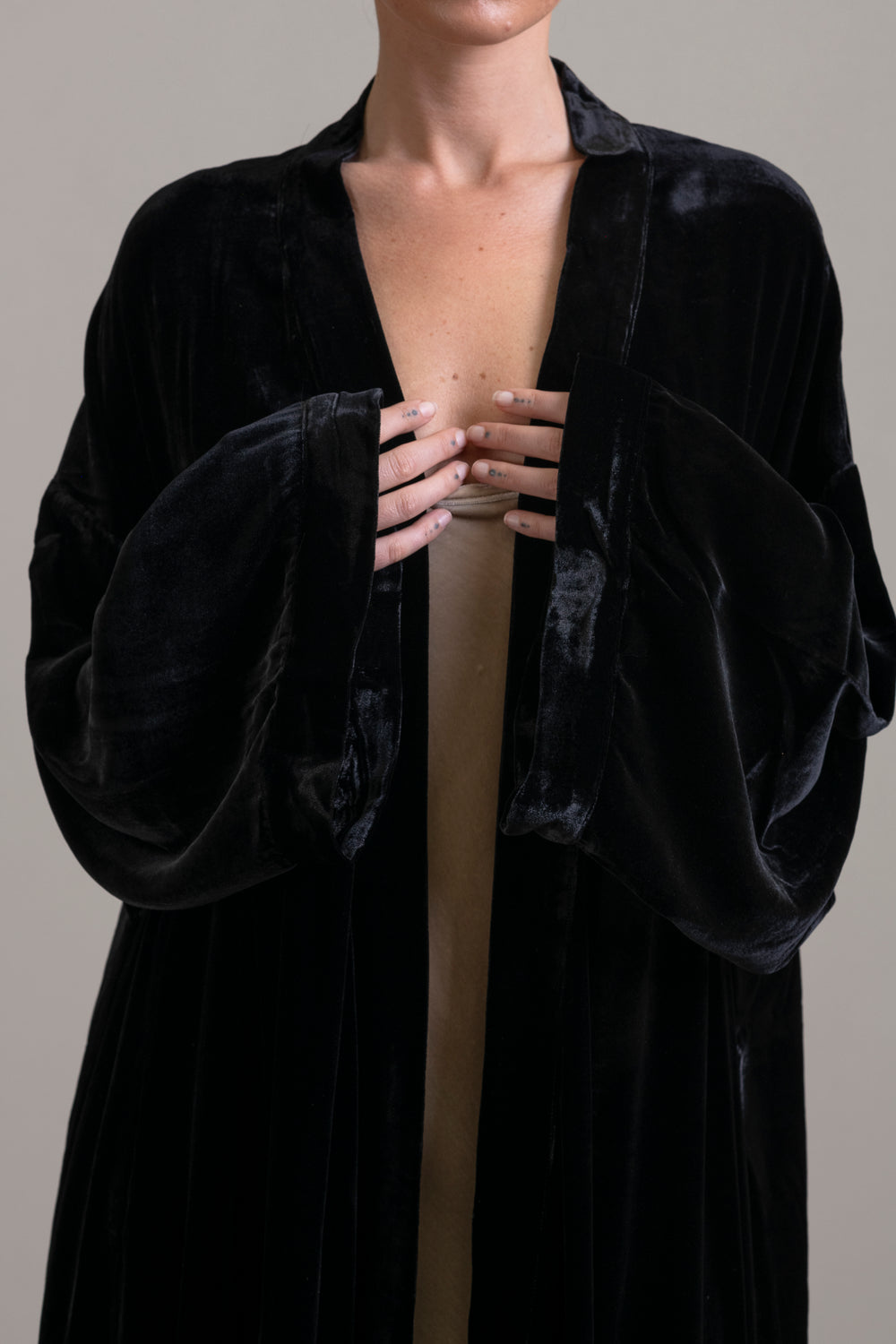 Velvet Robe Black