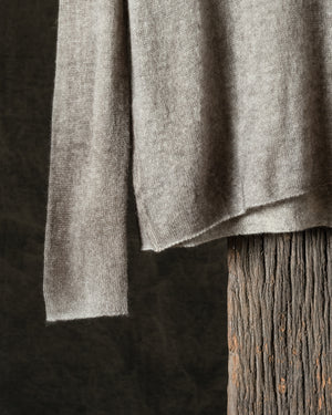 Woman Hand-Painted V Neck Light Cashmere Pullover Carruba / Taupe