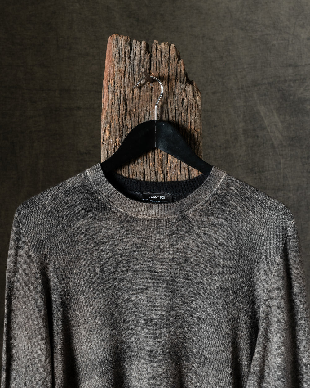 Man Hand Painted Light Cashmere Round Neck Reversible Pullover N/Taupe