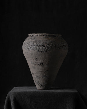 Vessel Form V Charcoal