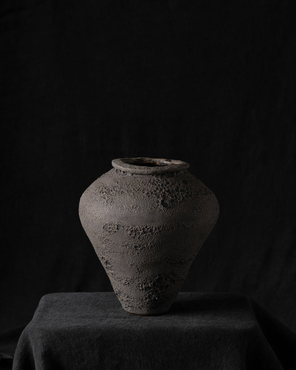 Vessel Form VI Charcoal