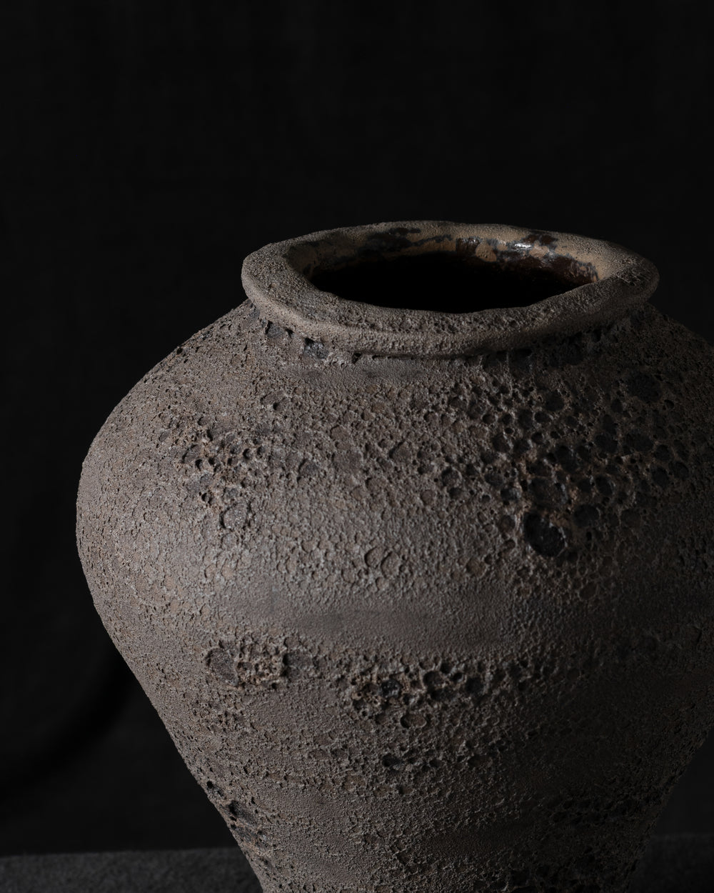 Vessel Form VI Charcoal