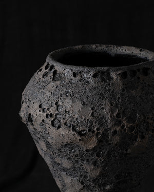 Vessel Form I Charcoal
