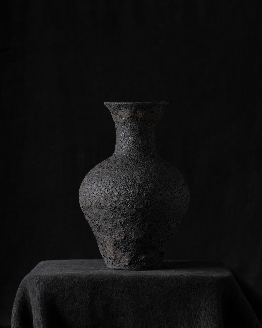 Vessel Form IV Charcoal