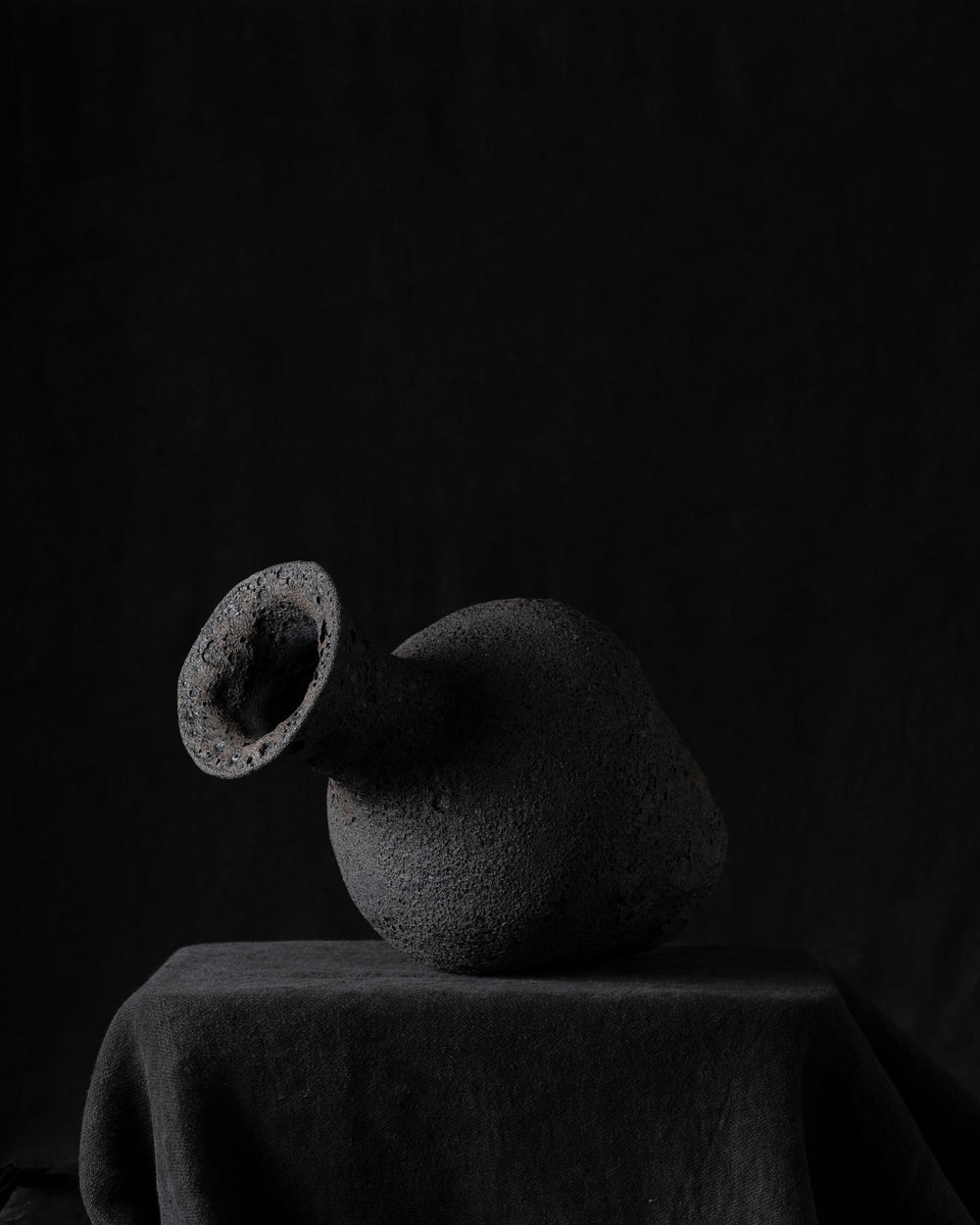 Vessel Form IV Charcoal