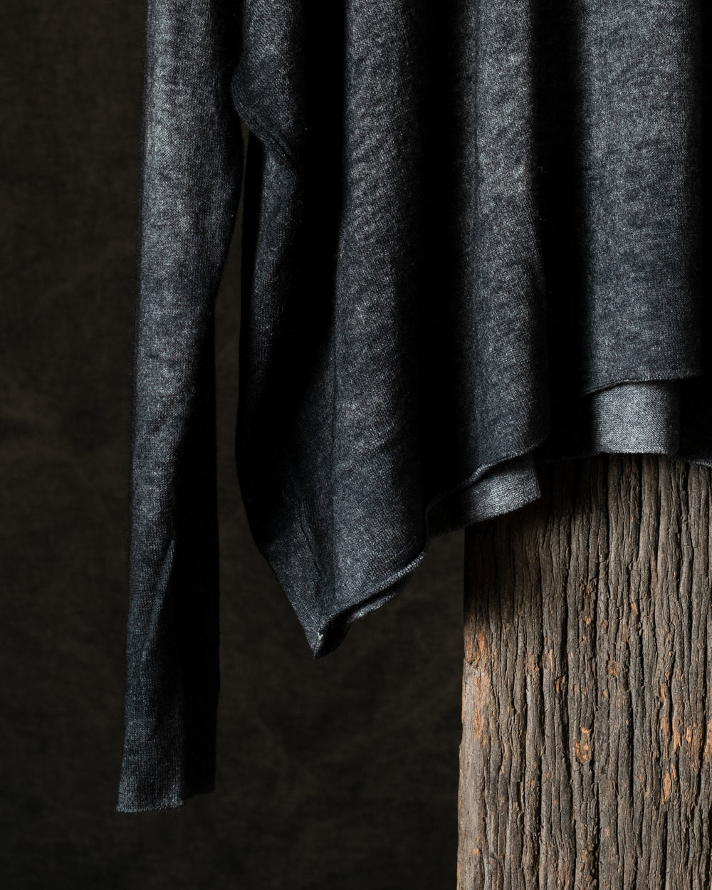 Woman Hand-Painted Ultralight Cashmere Wool High Neck Pullover N/Nero