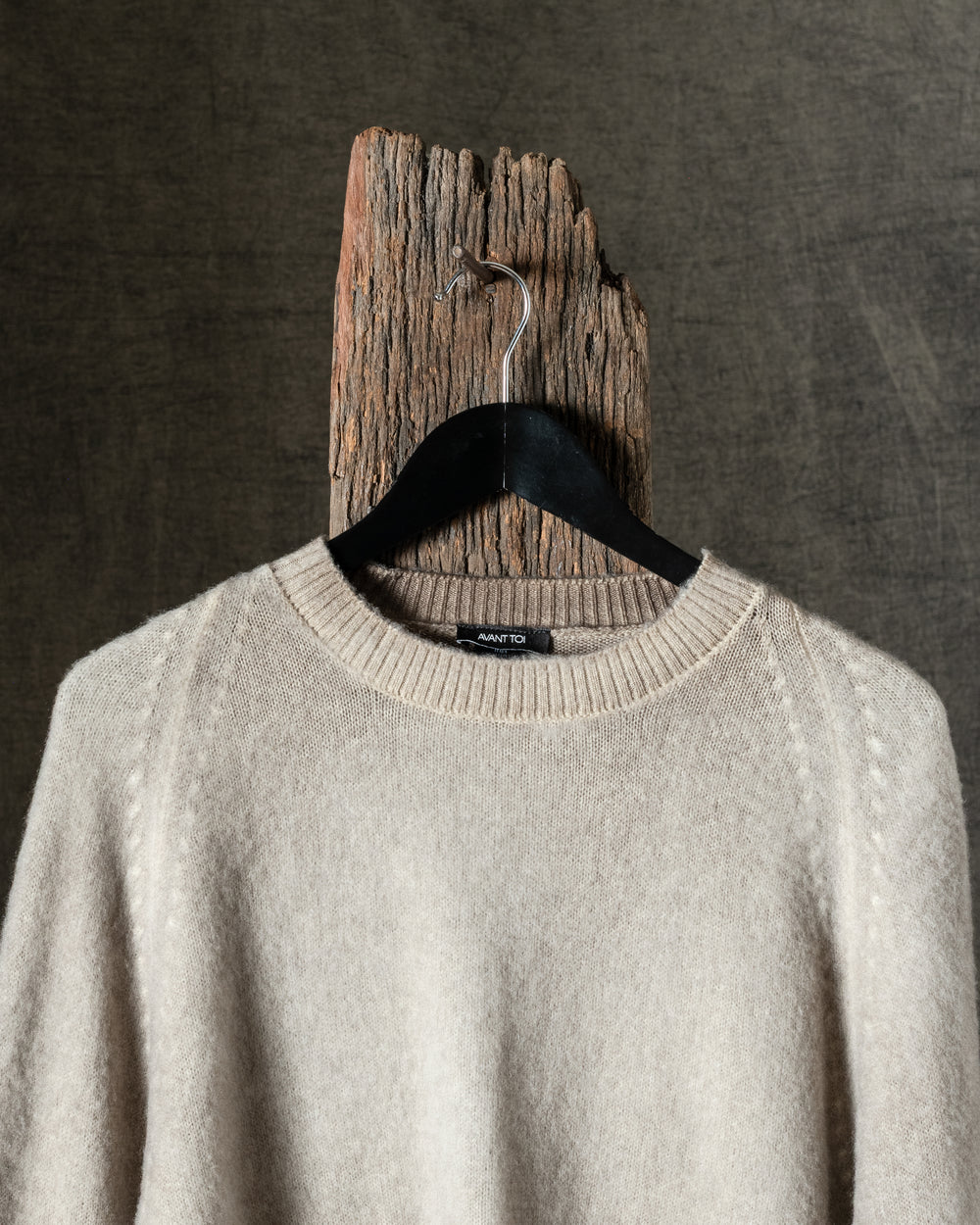 Man Hand Painted Brushed Cashmere Round Neck Pullover w/ Raglan Sleeves Taupe