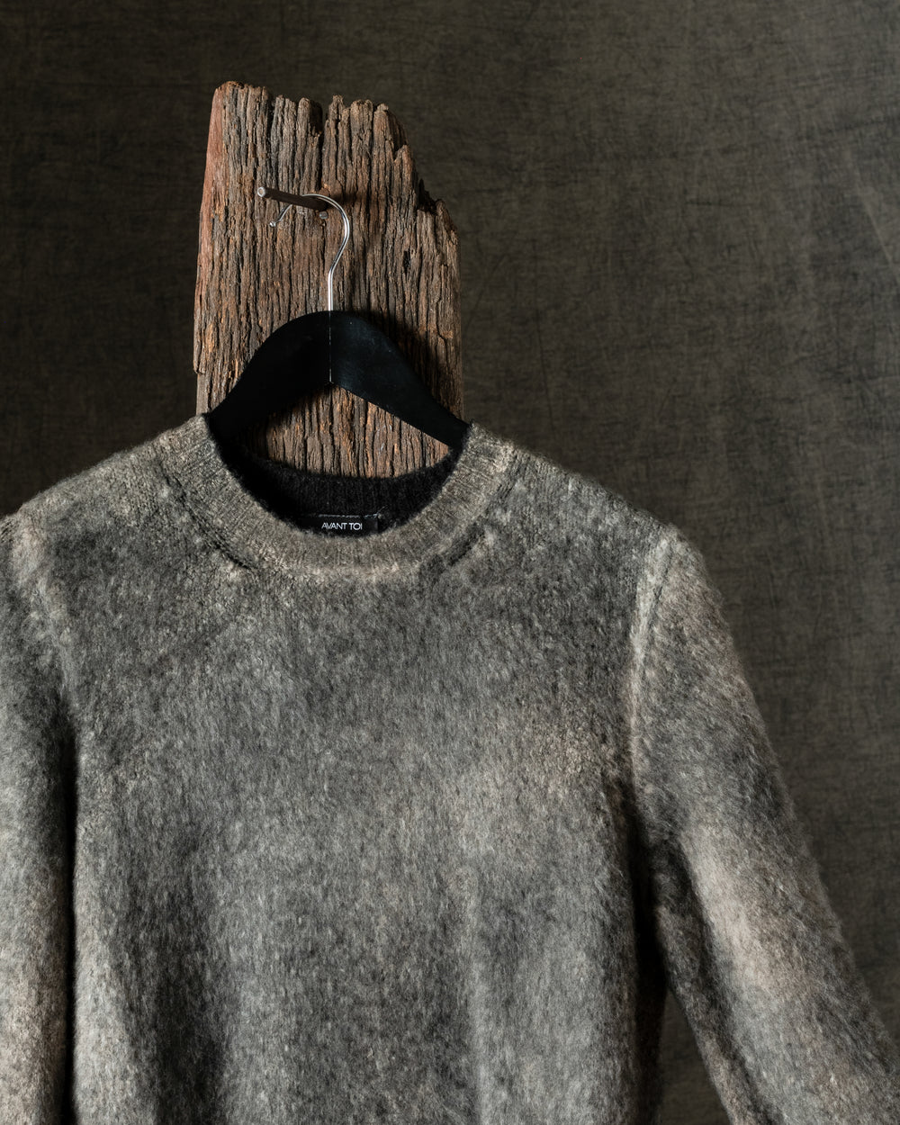 Man Hand Painted Brushed Cotton Round Neck Pullover N/Taupe