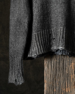 Woman Hand-Painted Round Neck Pullover w/ Destroyed Edges N/Carruba