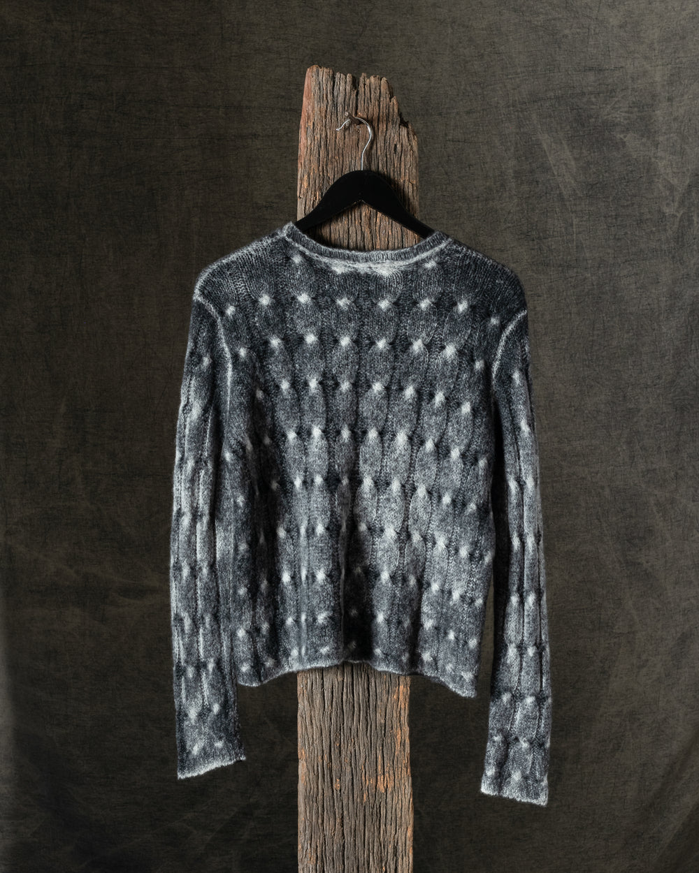 Woman Hand-Painted Braided Round Neck Cashmere and Silk Pullover Husky