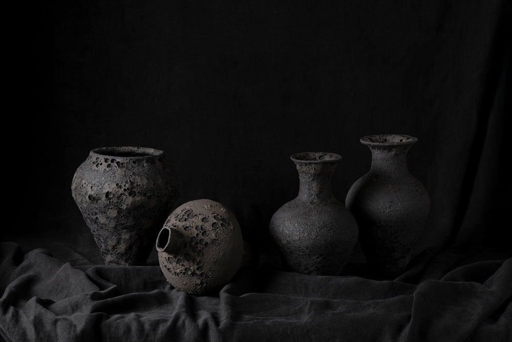 Vessel Form I Charcoal