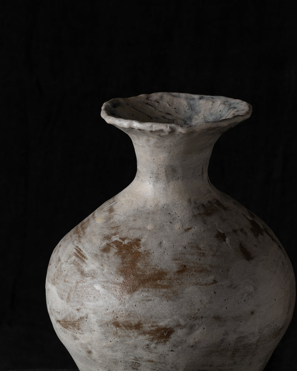 Vessel Sandstone White