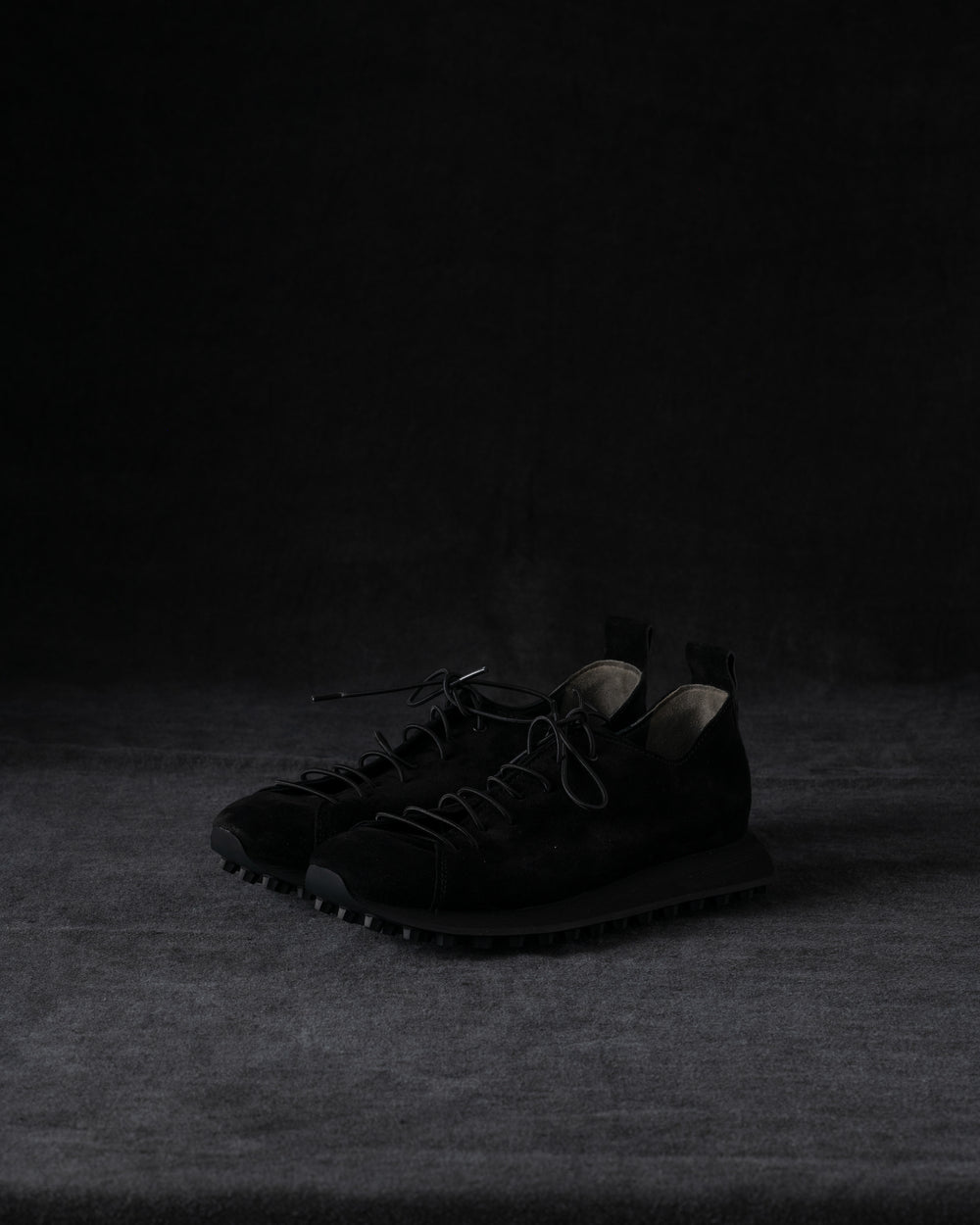 Womens Low Sneakers Soft Calf Suede Black