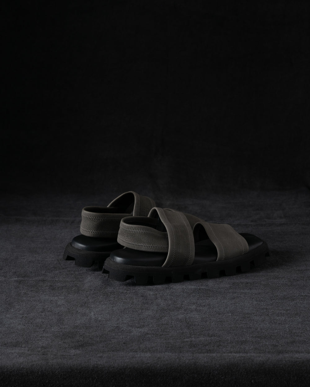 Undertone Calf Stretch Taupe
