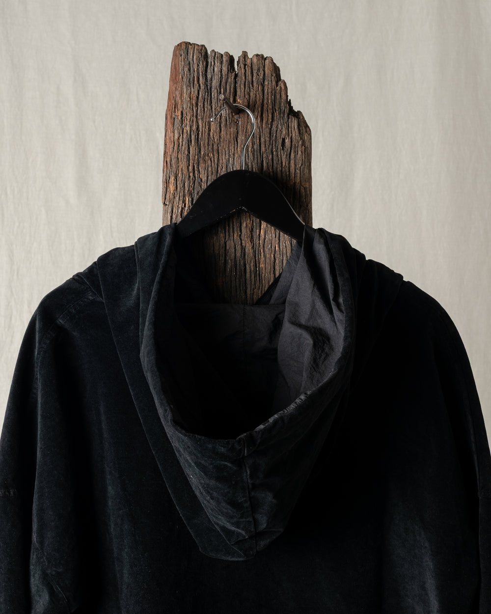 Hooded Jacket Velvet Black