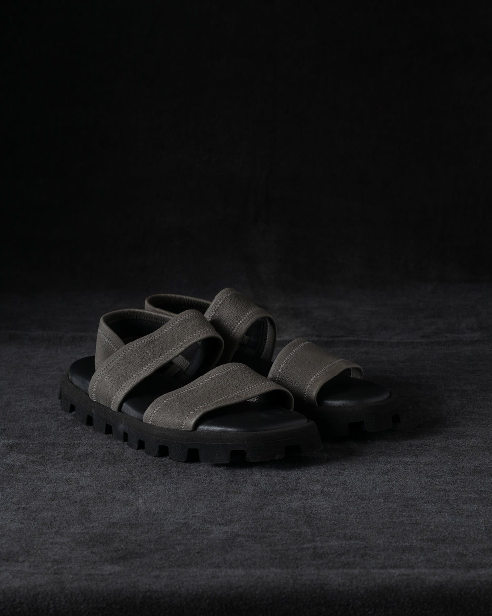 Undertone Calf Stretch Taupe