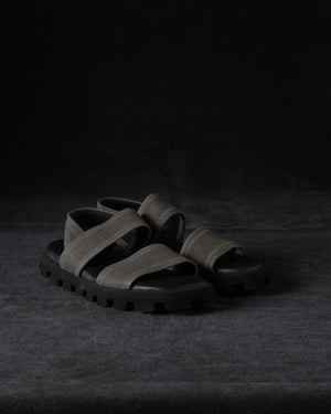 Undertone Calf Stretch Taupe