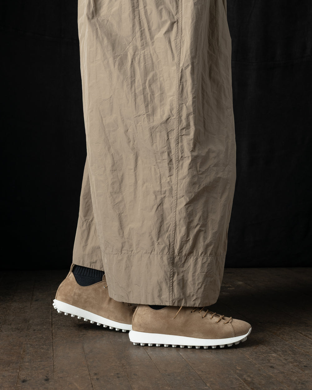 Womens Low Sneakers Soft Calf Suede Camel