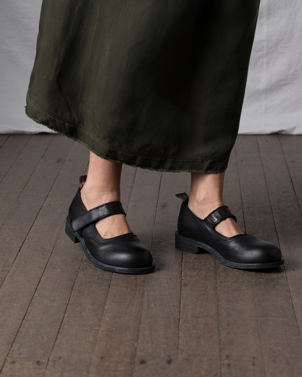 Womens Leather Mary Jane Black Olive